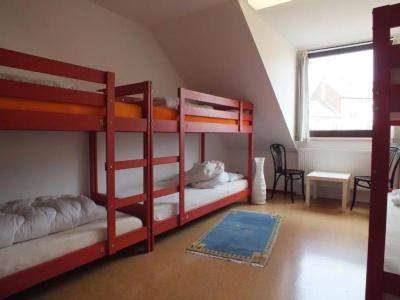 Max Hostel - 70
