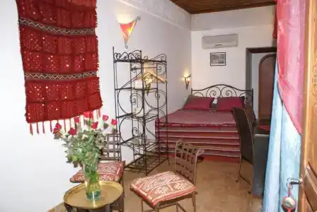 Riad Attarine - 44
