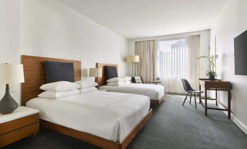 Smyth Tribeca - 65