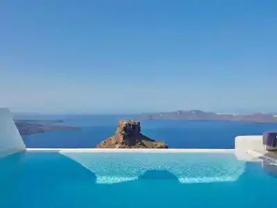 Astra Suites - 203