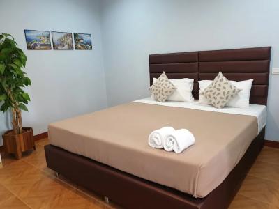 Friend's House Resort - 48