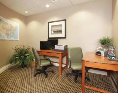 Homewood Suites by Hilton Seattle Downtown - 16