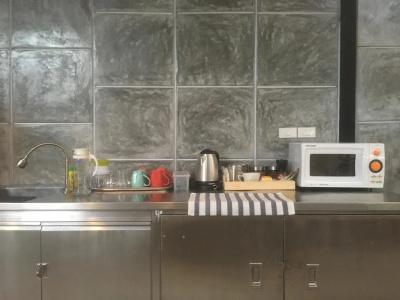 ChillHub Hostel Phuket - 9