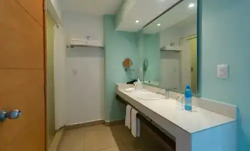 Cancun Bay Resort - 8