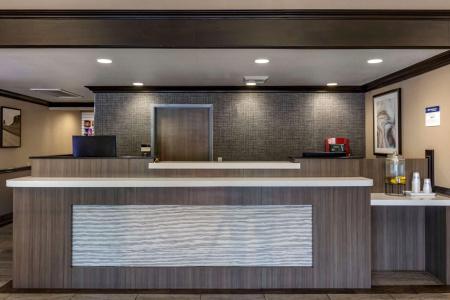 Best Western Plus Las Vegas West - 24