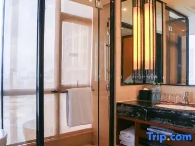 Crowne Plaza Sanya City Center, An Ihg - 242