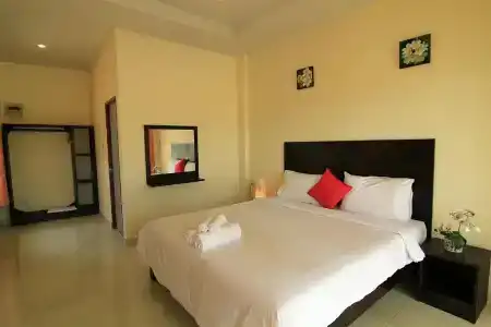 Pranmanee Beach - 74