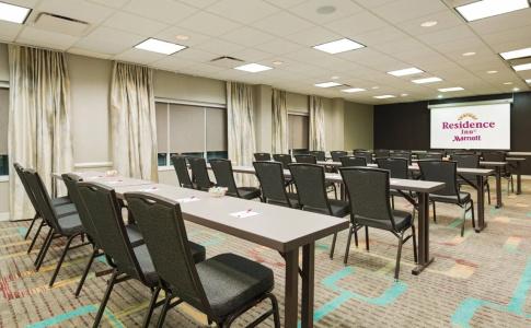 Residence Inn Charlotte SouthPark - 5