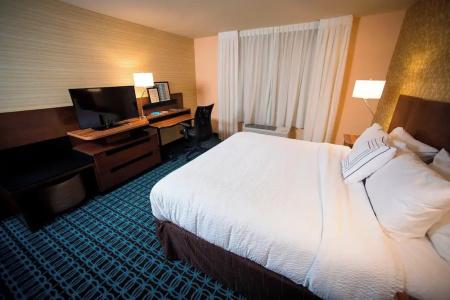 Fairfield Inn & Suites by Marriott Uptown/University Area - 37