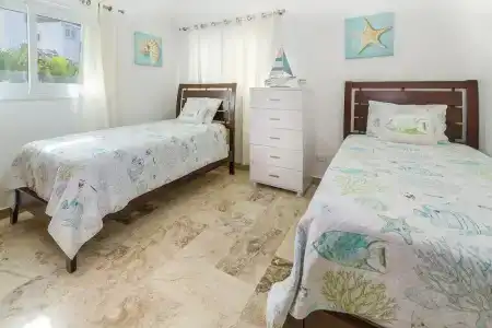 Escondido Bay Properties by Caribe Stays - 7