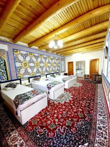 Koh-I-Noor - 16