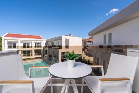 Mirablue Luxury Residences - 52