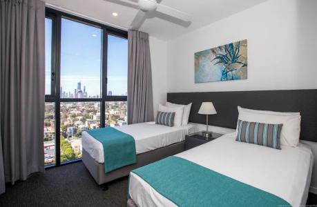 Synergy Broadbeach - Official - 41