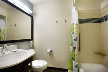 DoubleTree by Hilton Alana - Waikiki Beach - 10
