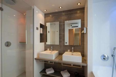 Best Western Plus Le Lavarin - 90