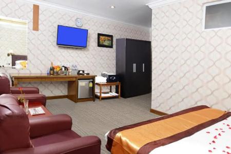 Grand United - Ahlone Branch - 140