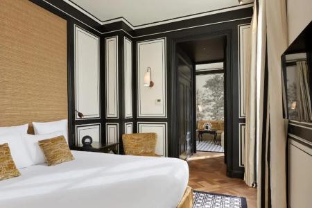 Le Pavillon de la Reine & Spa - Small Luxurys of the World - 135