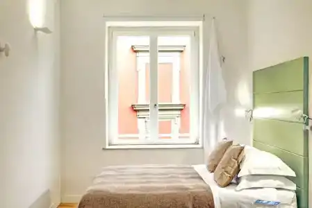 Piazza Bellini & Apartments - 72