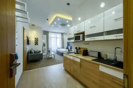 Karoly Corner Residences - 158