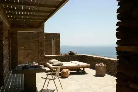 Aeolis Tinos Suites - 210