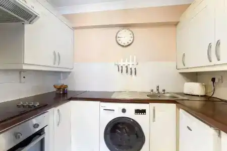 Drury Court - 41