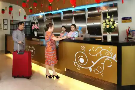 Golden Crown Grand - 21