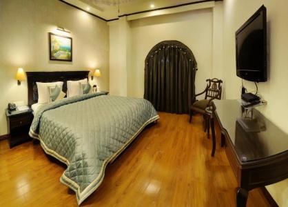 Diplomat Residency - 4