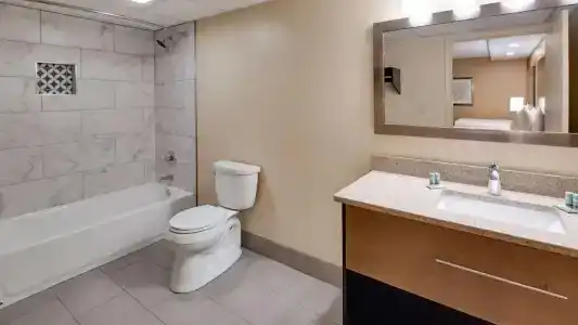Best Western Plaza Inn - 114