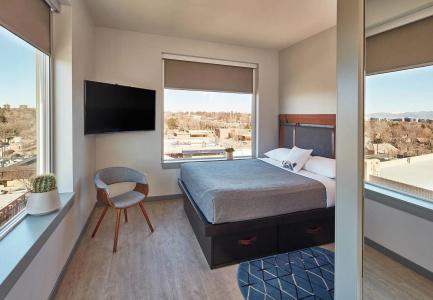 Moxy Denver Cherry Creek - 3