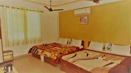Star Inn - 66