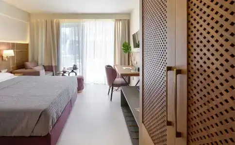 Serenity Suites - 150