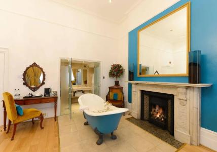 Twenty Nevern Square - 36