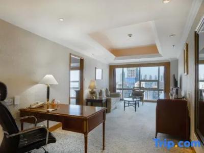 Crowne Plaza Qingdao, an IHG - 131