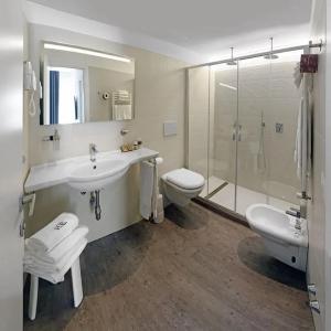 Europa Monetti - 127