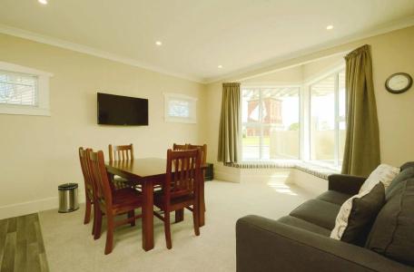 Tower Lodge - 26