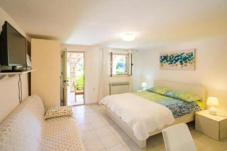 Guest House Steel - 9