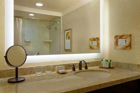 The Waterfront Beach Resort, A Hilton - 135