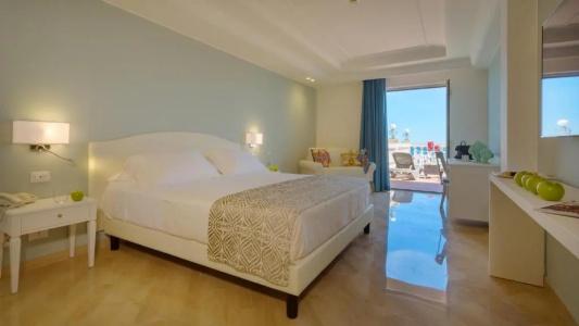 Hellenia Yachting & Spa - 42