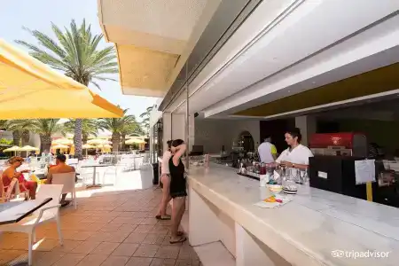 Kipriotis Hippocrates - Adults Only - 31