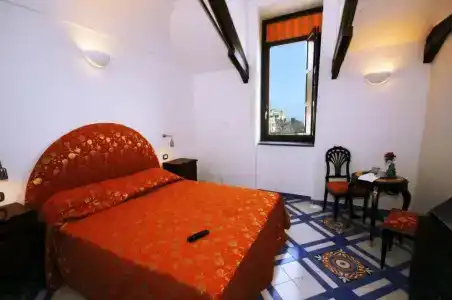 Croce Di Amalfi - 3