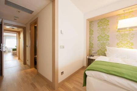 Occidental Praha Five - 8