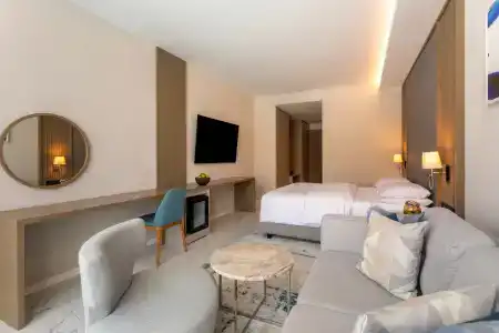 Blue Kotor Bay Premium Spa Resort - 33