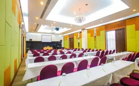 The Patra Rama 9 - 13