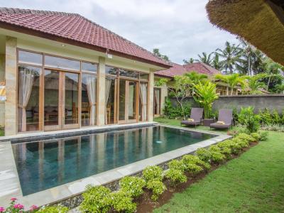 Bhanuswari Resort & Spa - 13