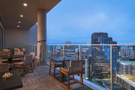 Thompson San Antonio Riverwalk - 31