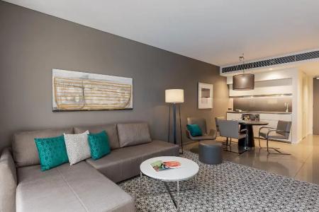 Fraser Suites - 45