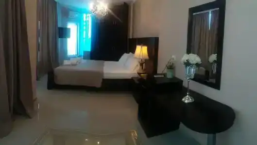 Royal Saranda - 45