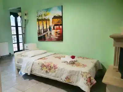 Dioskouroi Apts - 34