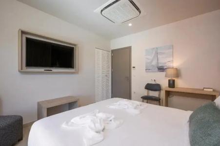 Trianon Luxury  & Suites - 159