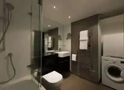 Adina Apartment Frankfurt Neue Oper - 41